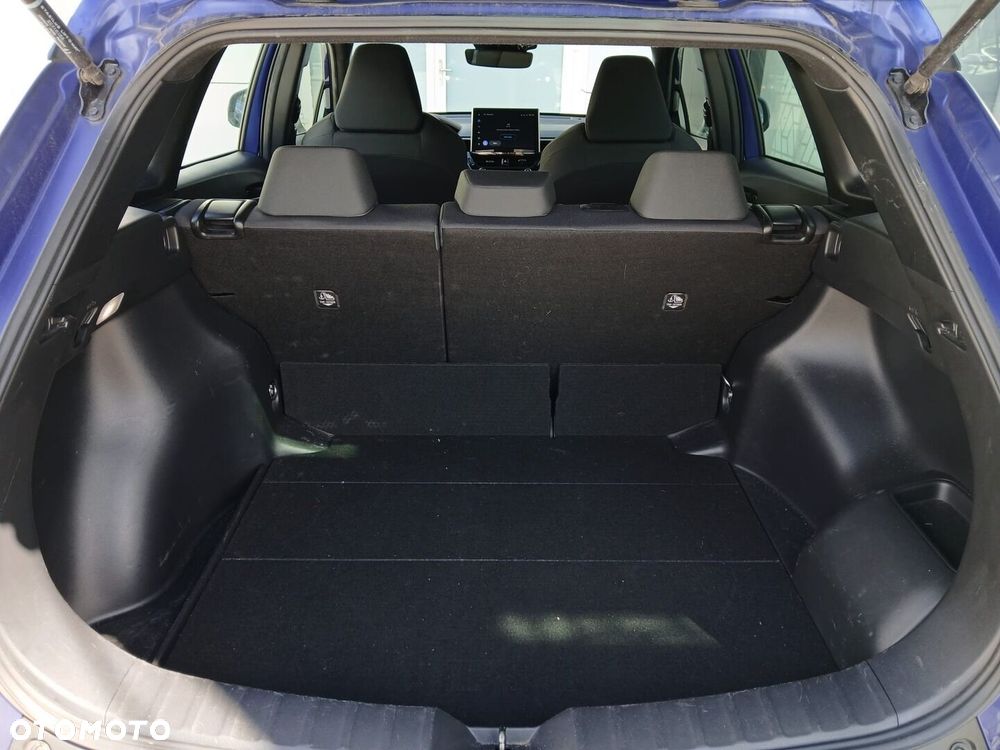 Toyota Corolla Cross 2.0 Hybrid Comfort - 32