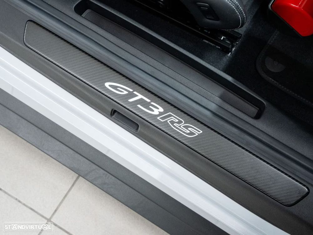 Porsche 911 (992) GT3 RS - 28