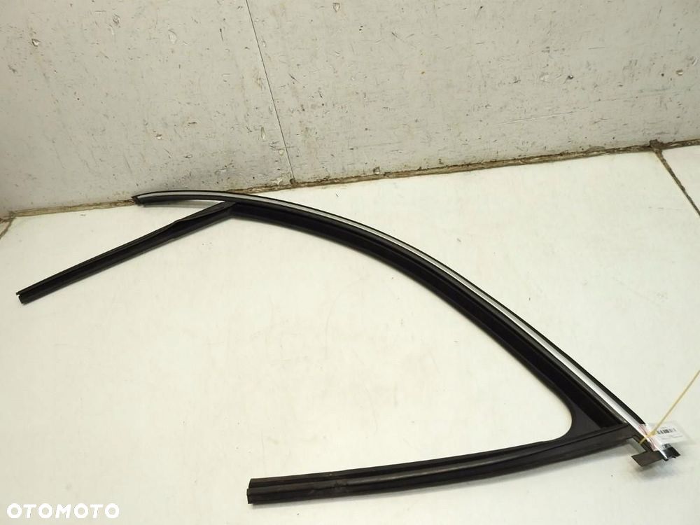 USZCZELKA RAMKA DRZWI LEWY PRZÓD SKODA SUPERB II 3T0837431A - 6