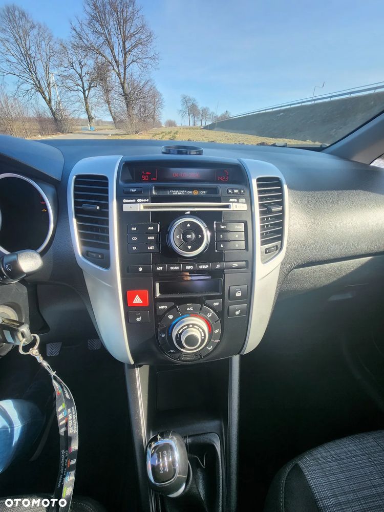 Kia Venga 1.6 L - 15