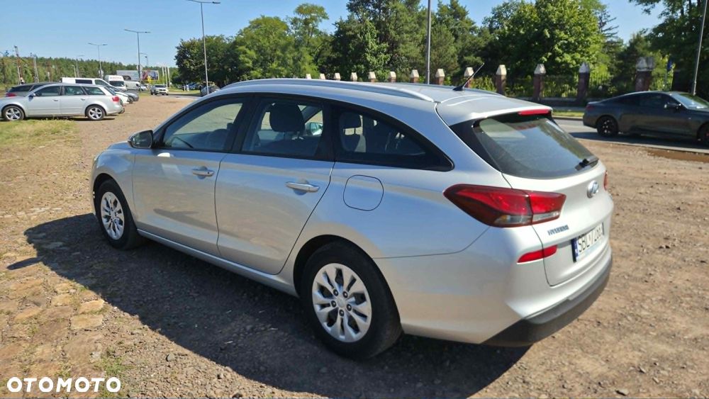 Hyundai i30 1.4 Classic - 4