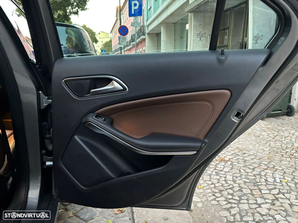 Mercedes-Benz A 180 d - 7