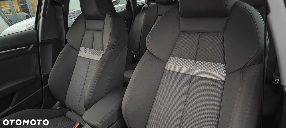 Audi A3 Sportback - 32