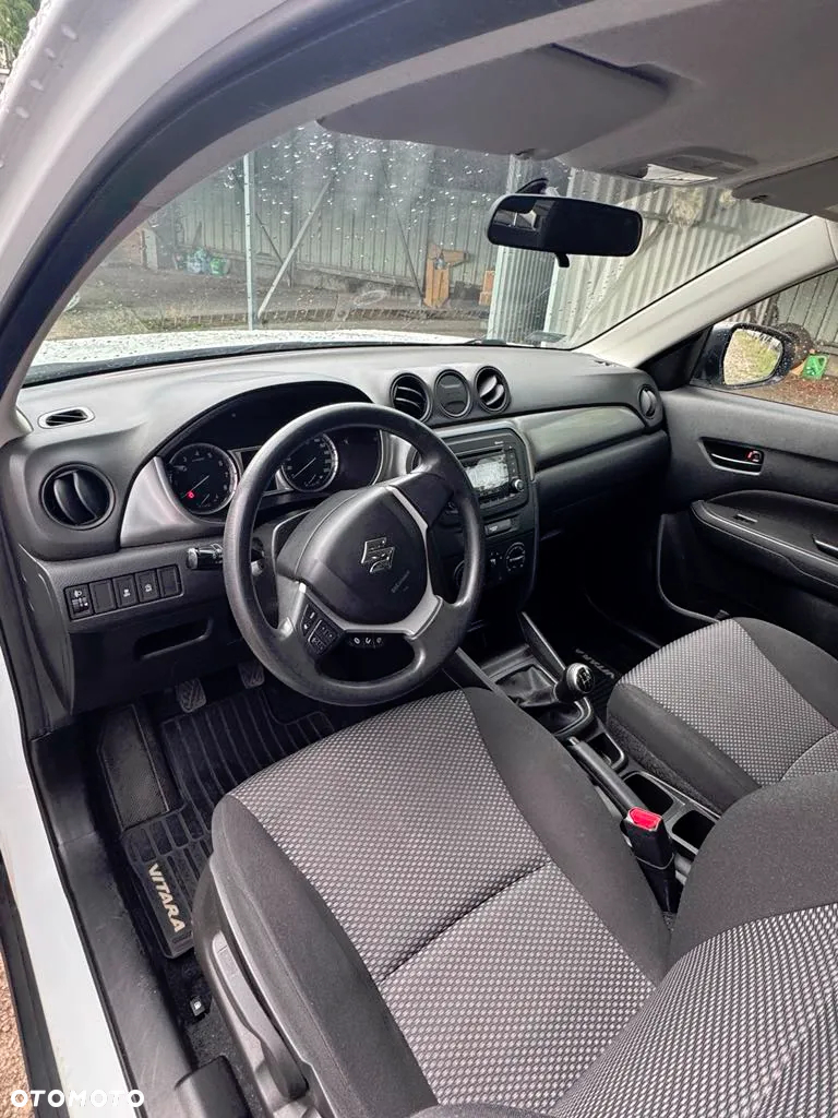 Suzuki Vitara 1.0 Boosterjet Comfort 2WD - 6