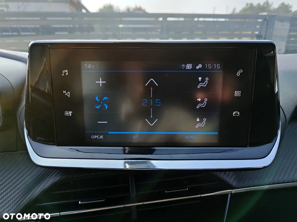 Peugeot 2008 1.5 BlueHDi Allure Pack S&S EAT8 - 20