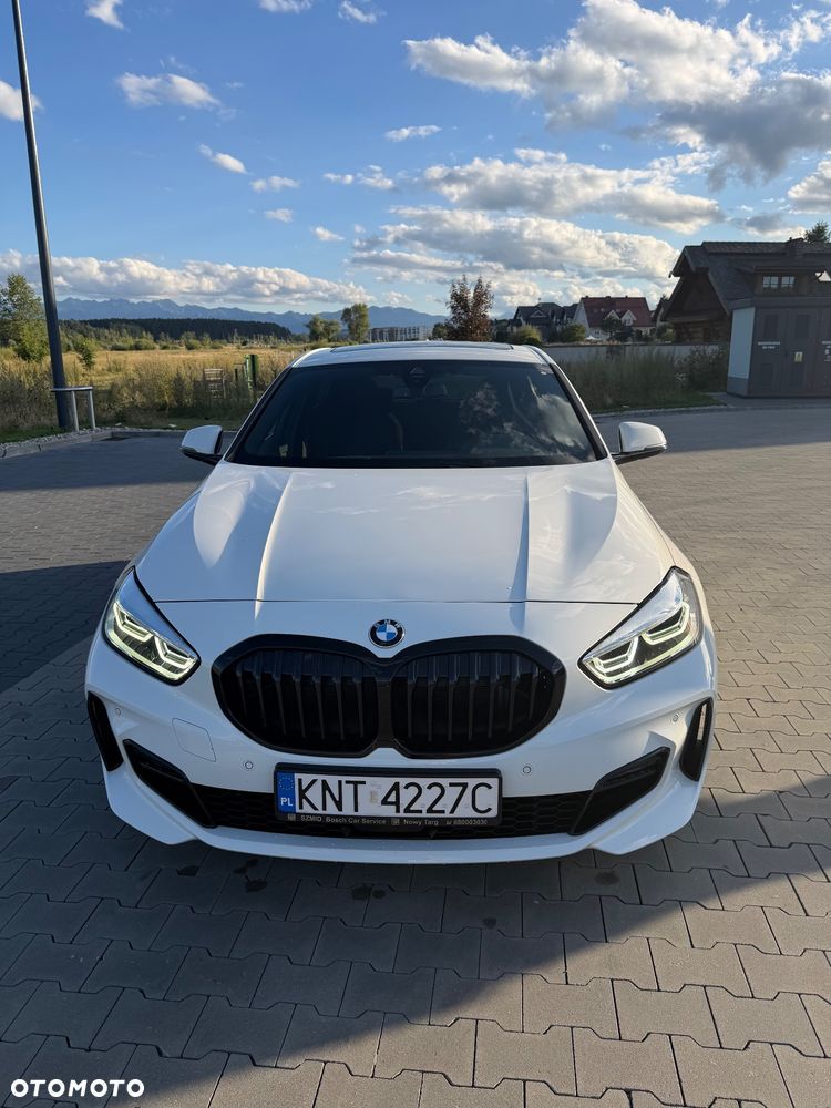 BMW Seria 1 118i M Sport - 4