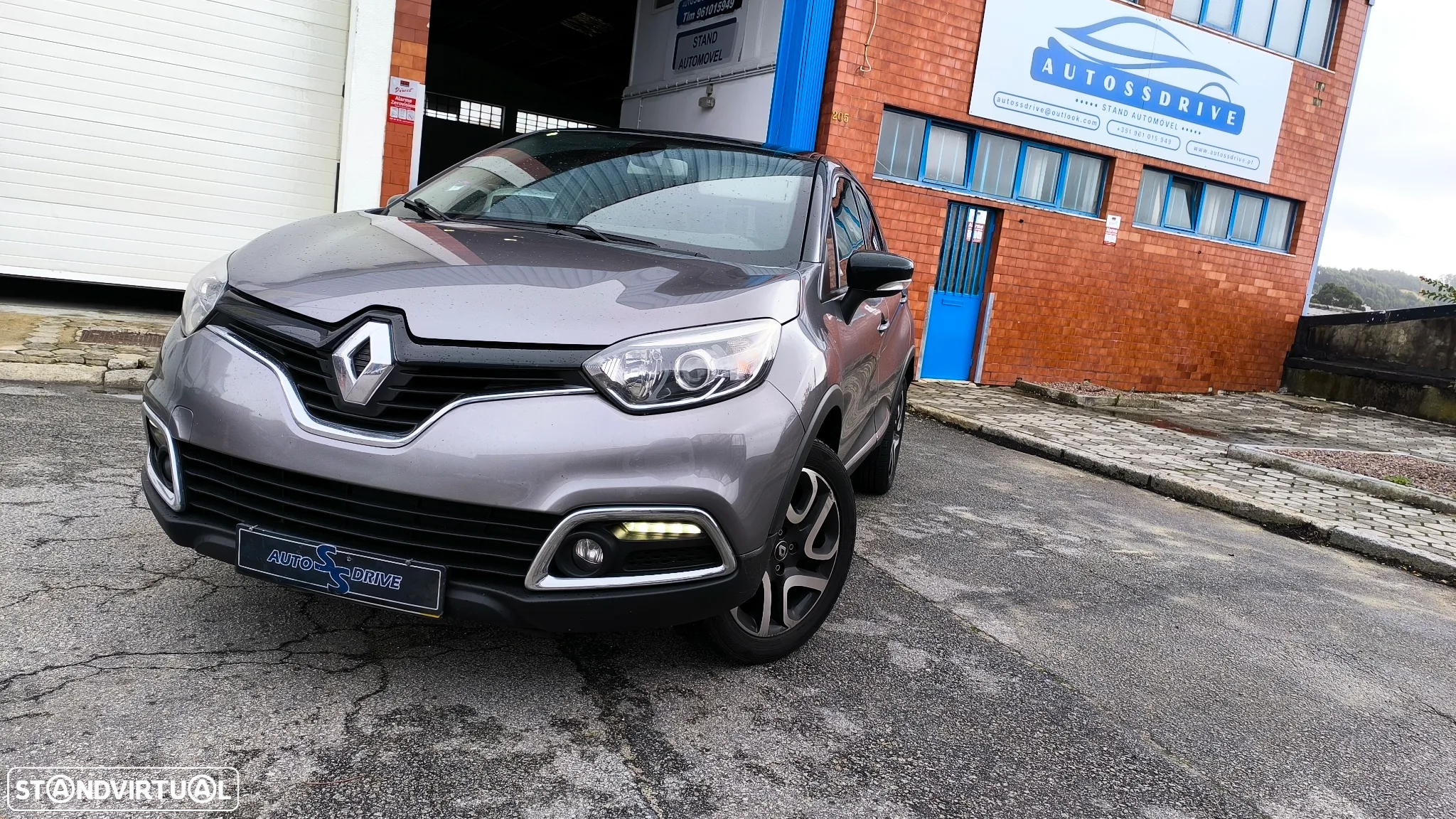 Renault Captur 0.9 TCE Exclusive - 16