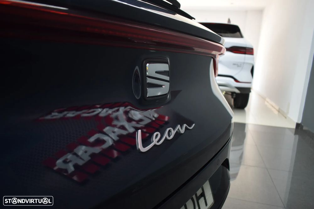 SEAT Leon ST 2.0 TDI Style - 4