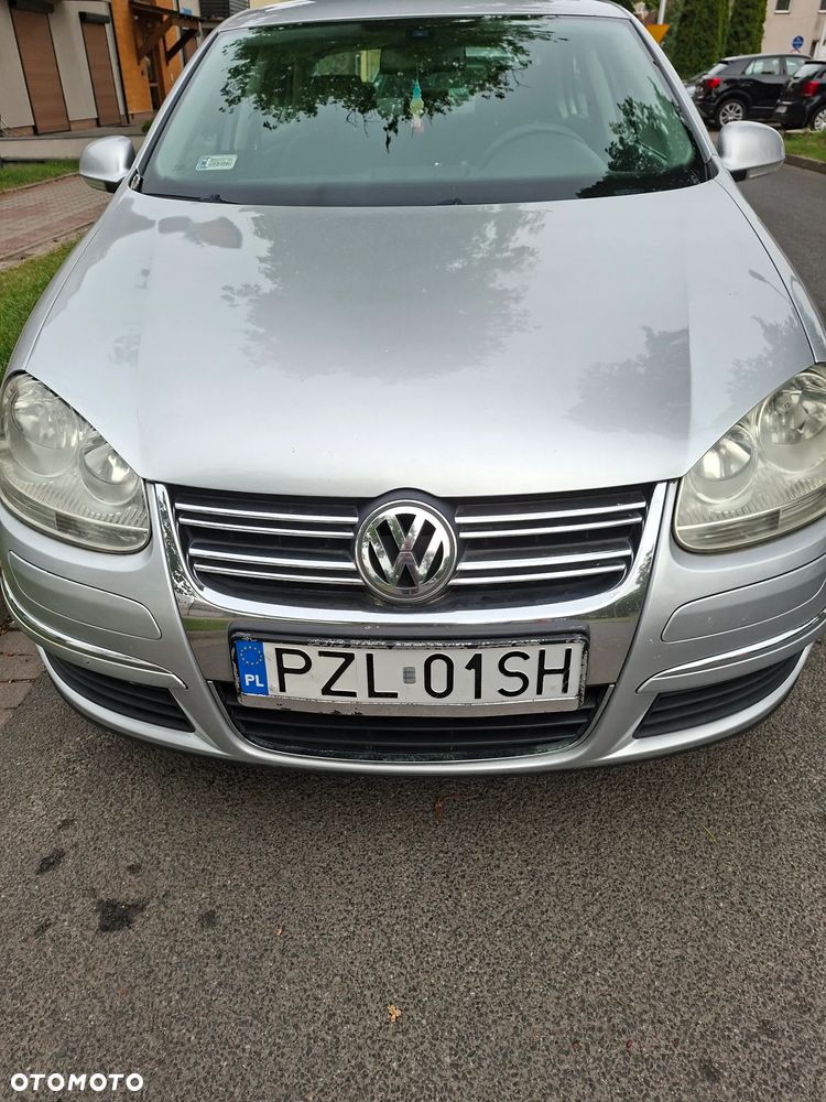 Volkswagen Jetta 1.9 TDI Comfortline - 10