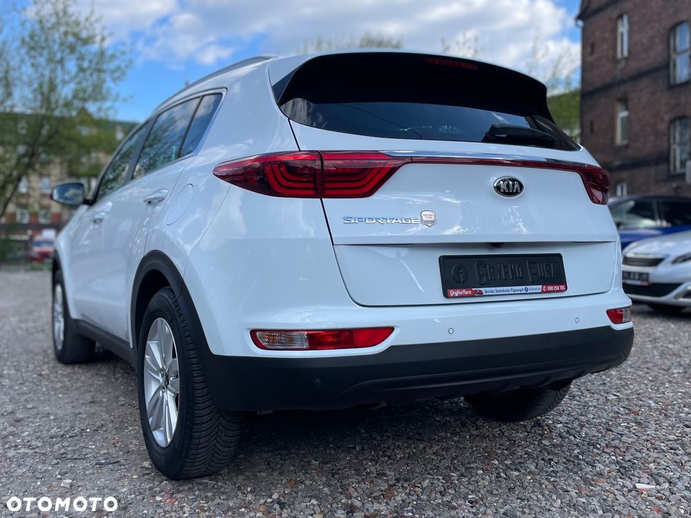 Kia Sportage 1.6 GDI 2WD DREAM-TEAM EDITION - 13
