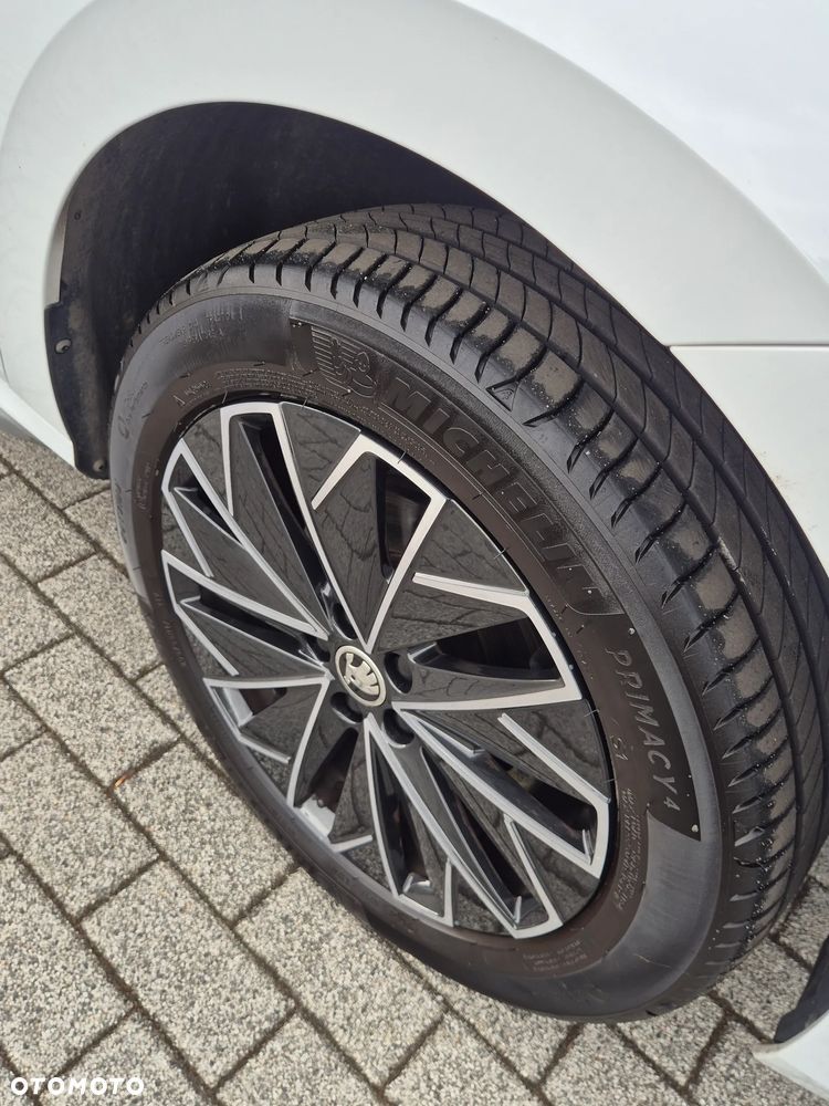 Skoda Kamiq 1.5 TSI Selection DSG - 24