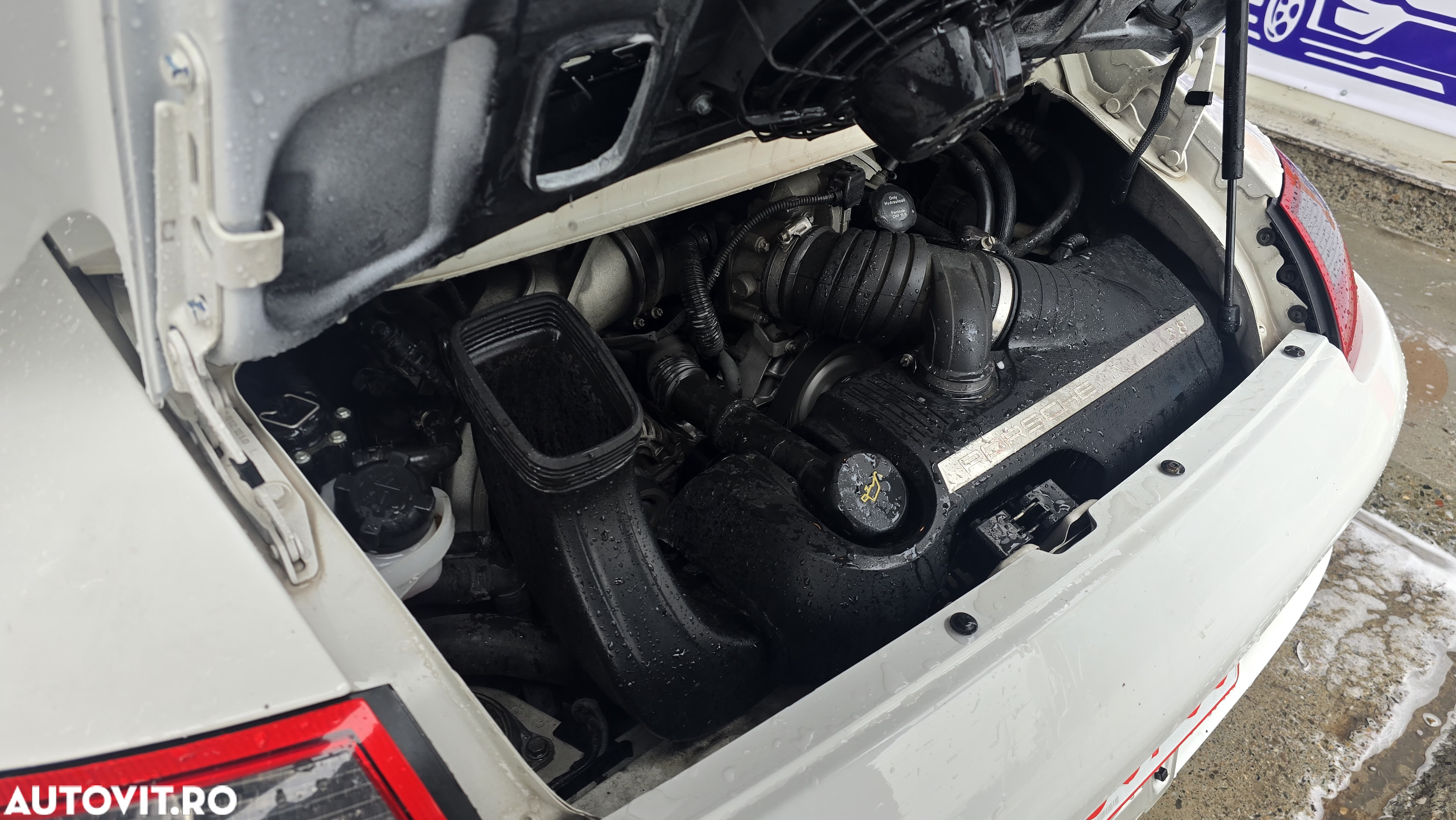 Porsche 911 Carrera S Tiptronic - 22