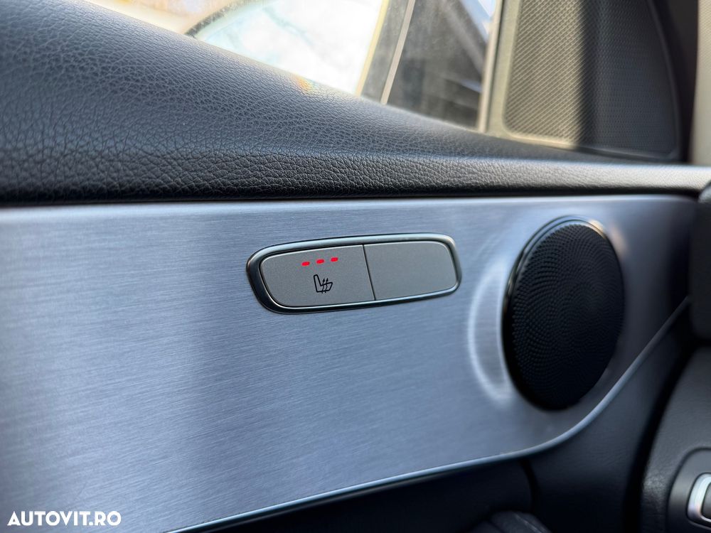 Mercedes-Benz C 220 d 4Matic 9G-TRONIC AMG Line - 17