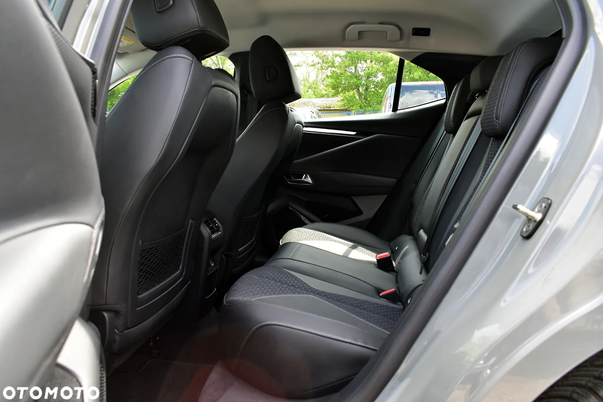 DS Automobiles DS 4 1.5 BlueHDi Antoine de Saint Exupéry - 6