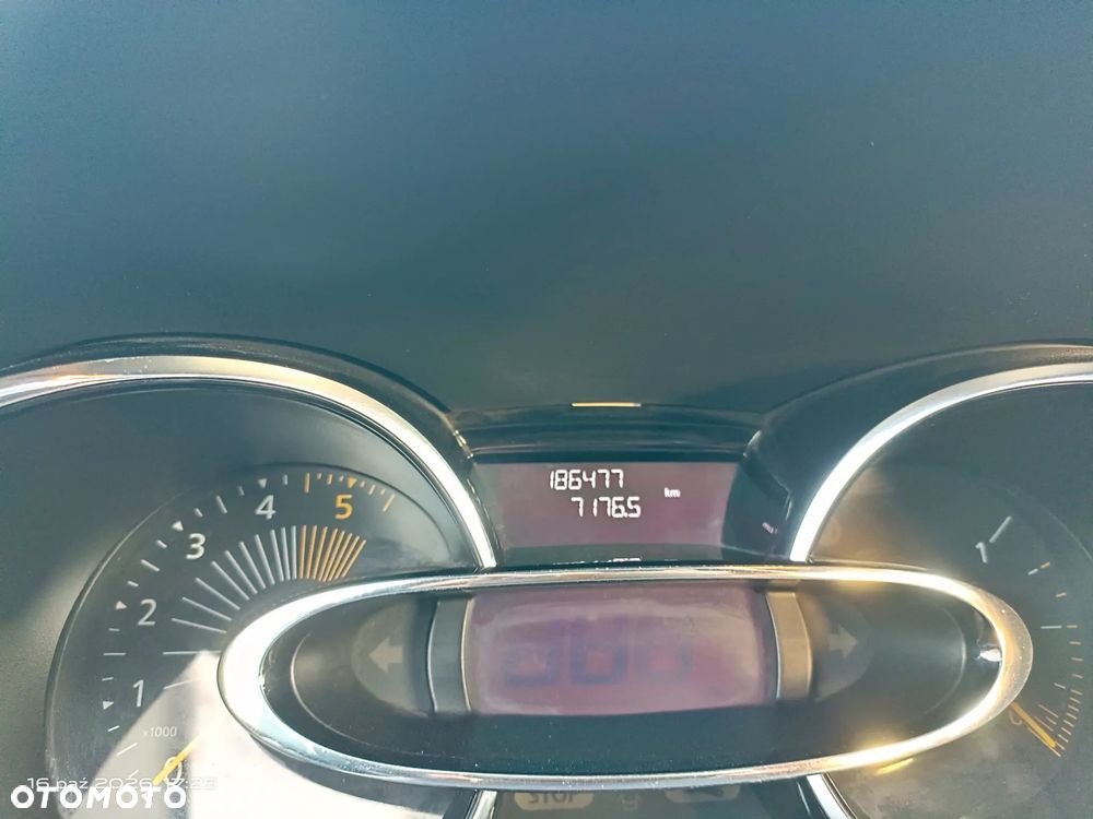 Renault Clio - 16