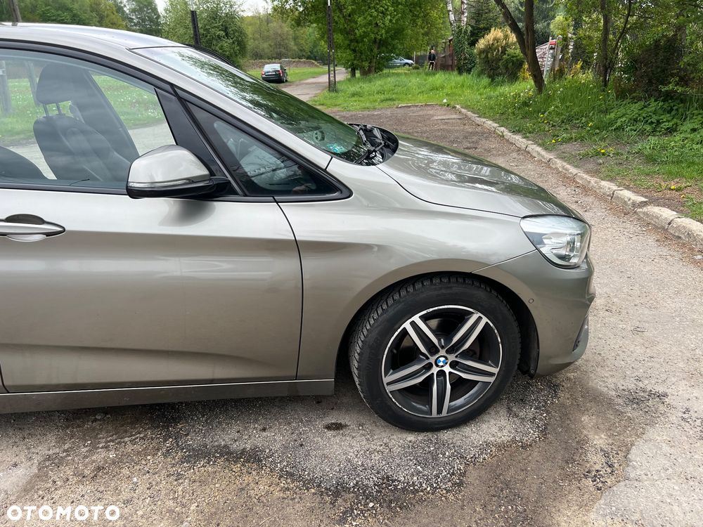 BMW Seria 2 218i Sport Line - 9