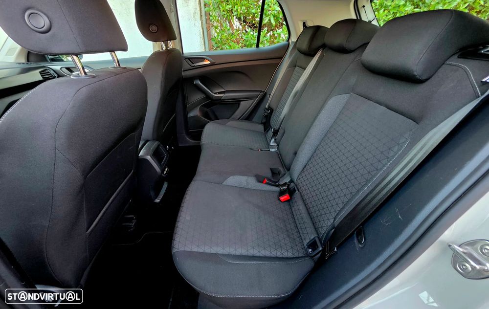 VW T-Cross - 10