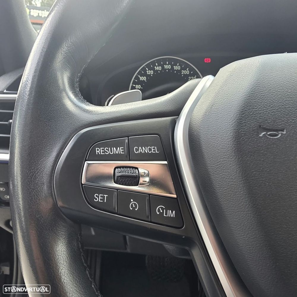 BMW 320 d Line Sport Auto - 19