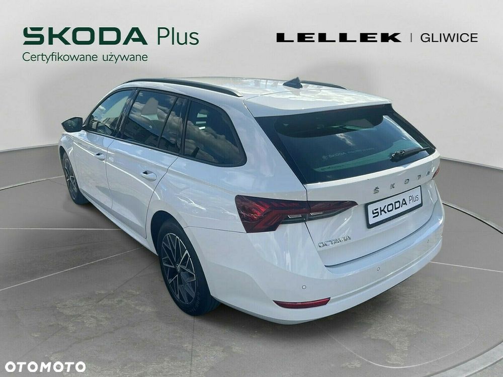 Skoda Octavia 2.0 TDI Ambition DSG - 6