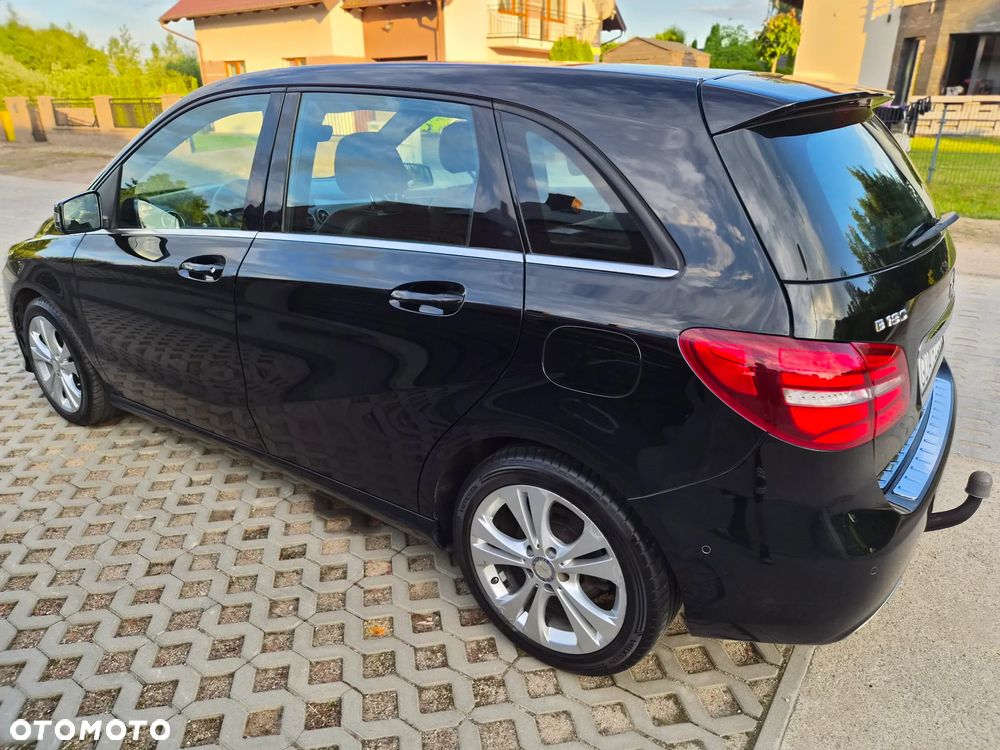 Mercedes-Benz Klasa B 180 d BlueEFFICIENCY Edition Style - 11