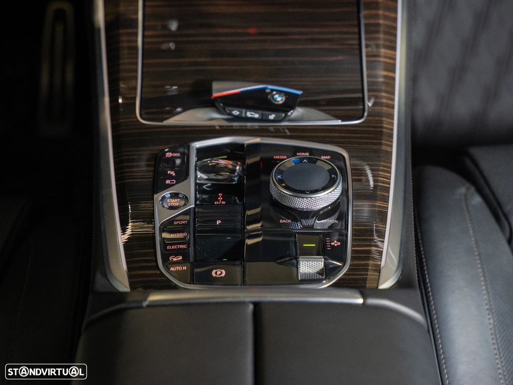 BMW X5 50 e xDrive Pack M Desportivo Pro - 13