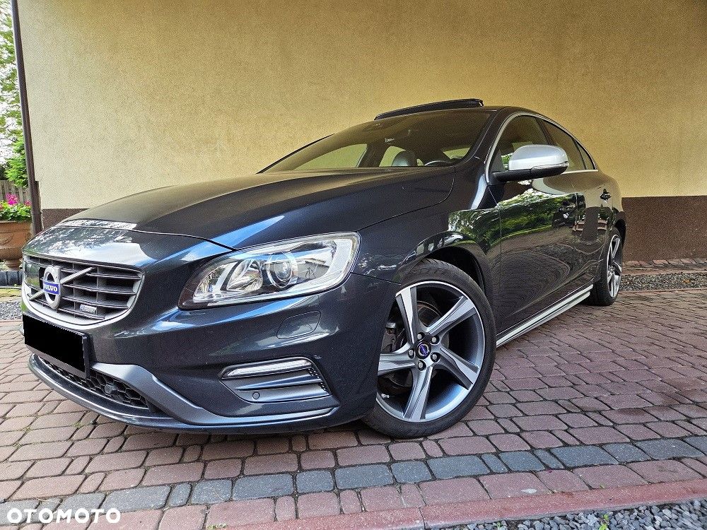 Volvo S60 2014 photo 2