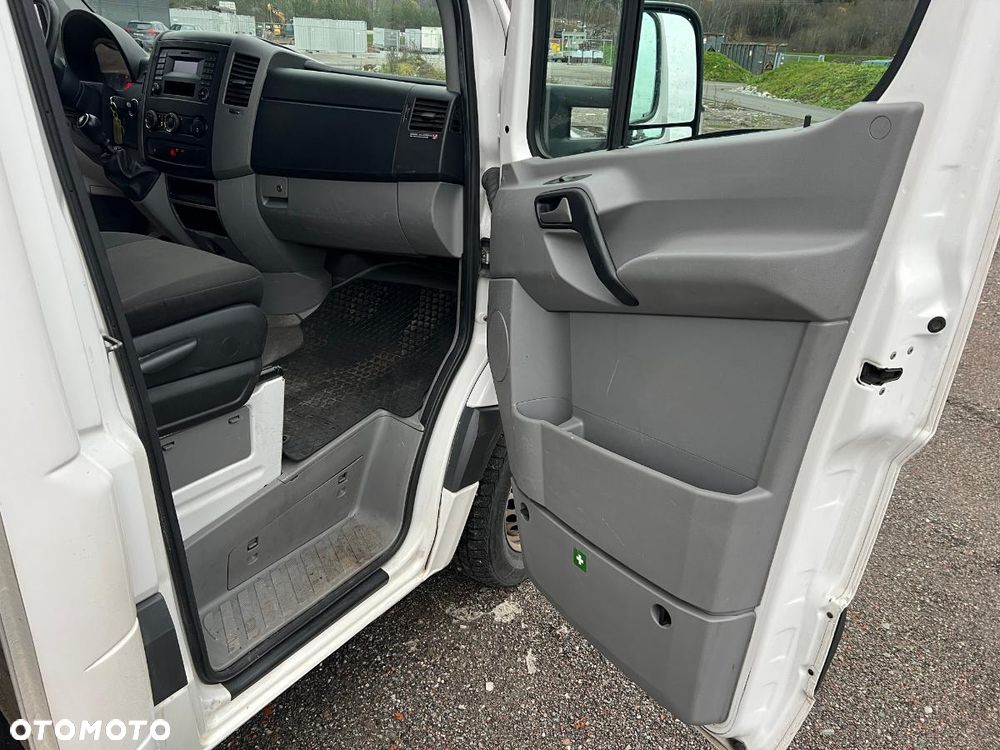 Volkswagen Crafter - 16