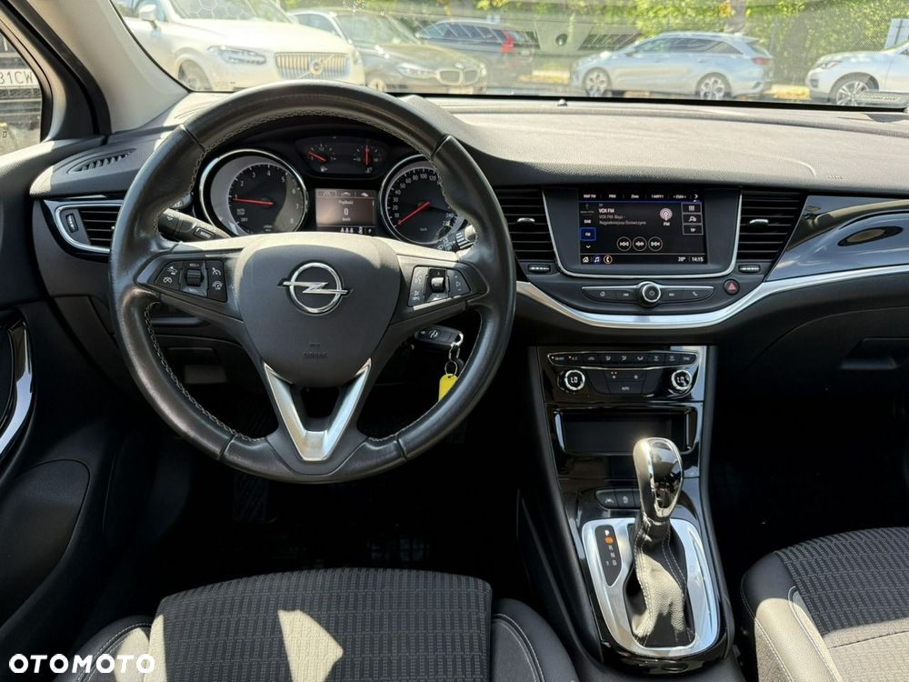 Opel Astra 2022