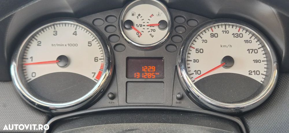 Peugeot 207 120 VTi Premium - 3