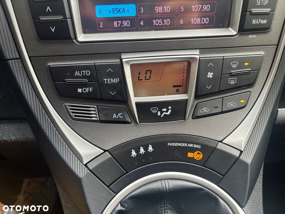 Toyota Verso S 1.33 Premium - 19