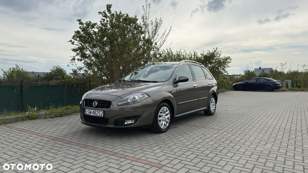 Fiat Croma 1.9 Multijet 16V DPF Emotion - 1