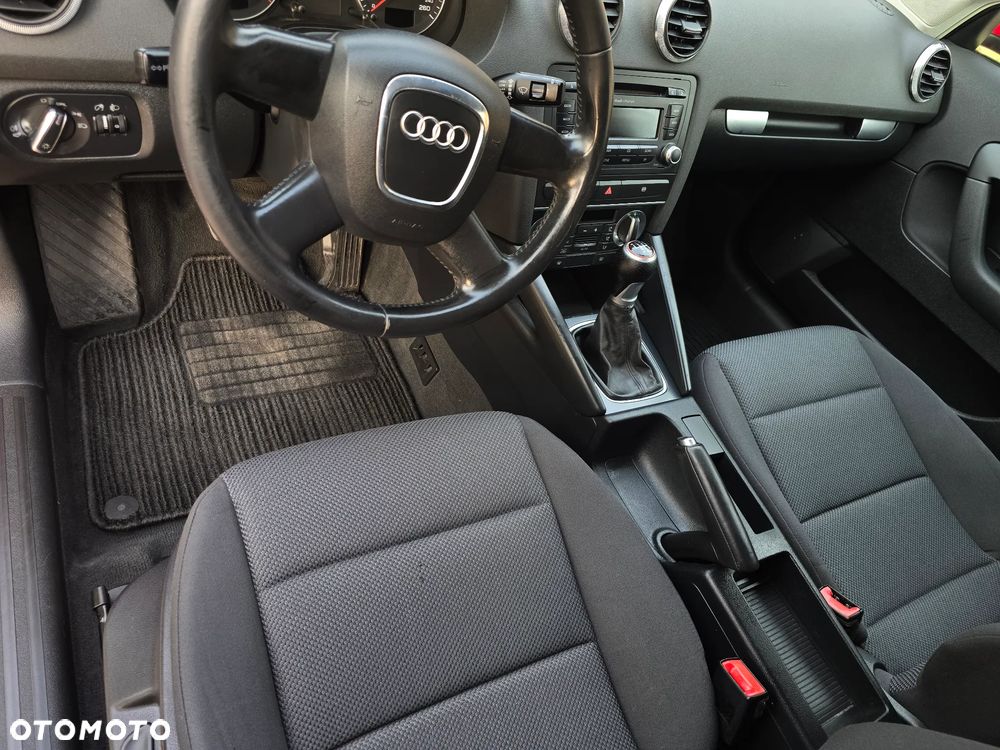 Audi A3 Sportback 1.8 TFSI Ambition - 22