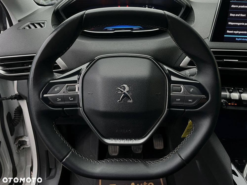 Peugeot 3008 1.2 PureTech GPF Allure S&S - 24
