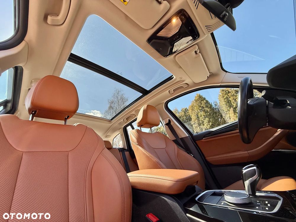 BMW X3 xDrive20d xLine - 22