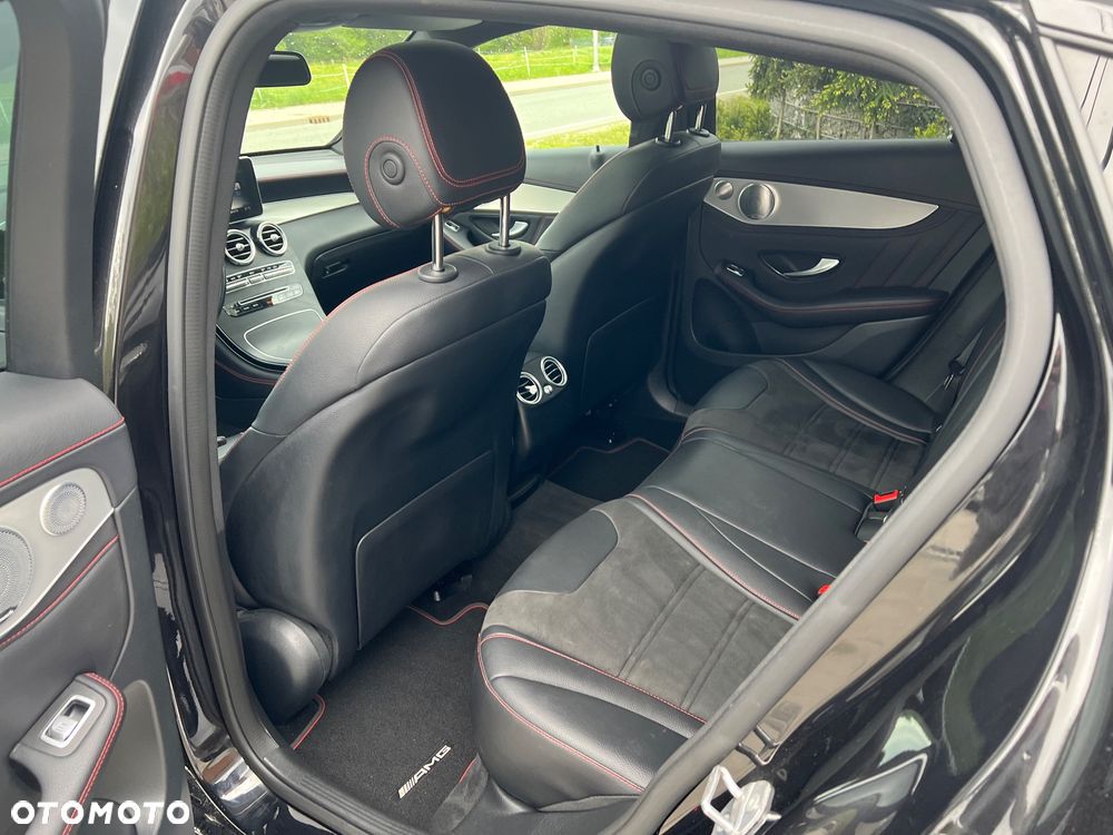 Mercedes-Benz GLC AMG Coupe 43 4Matic 9G-TRONIC - 32