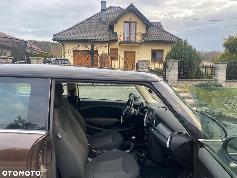 MINI Cooper D Bayswater - 10