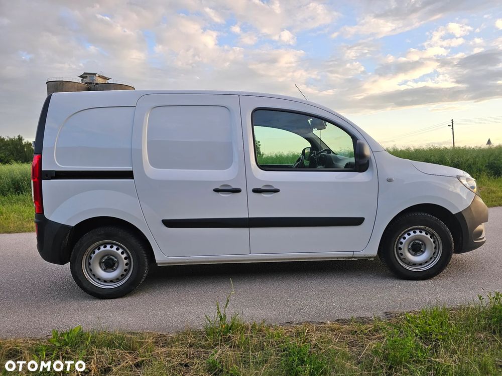 Mercedes-Benz CITAN - 13