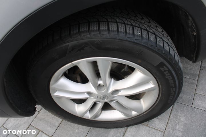 Nissan Qashqai 2.0 4x4 Tekna - 32