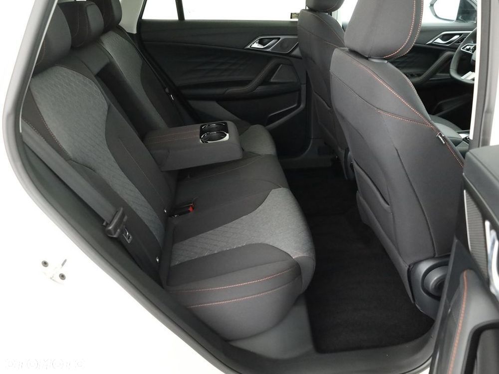 MG HS 1.5T HEV+ Excite - 10