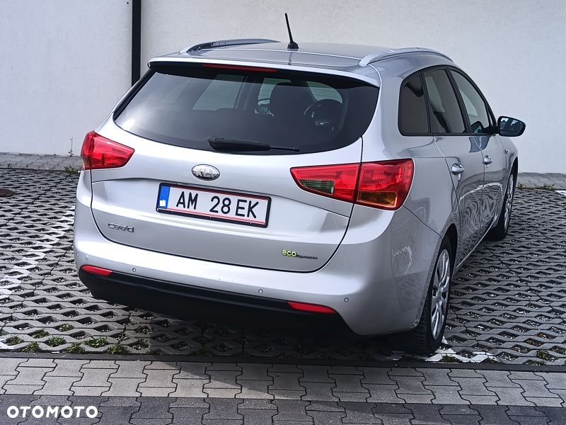 Kia Ceed 1.4 CVVT Spirit - 13