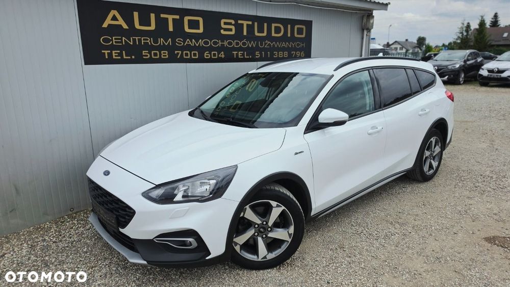 Ford Focus - 36