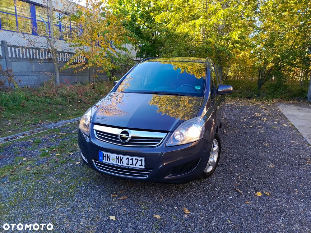 Opel Zafira 2014 photo 4