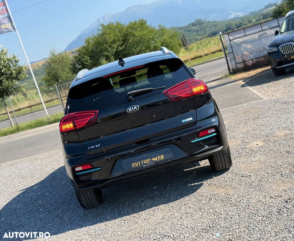 Kia Niro - 33