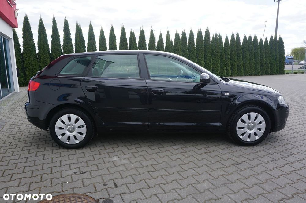Audi A3 Sportback - 25