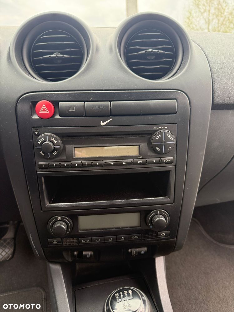 Seat Ibiza 1.4 16V Reference - 3
