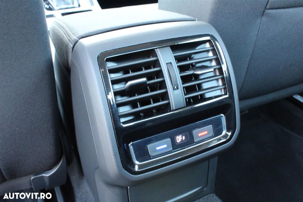 Volkswagen Passat 1.5 TSI ACT DSG Comfortline - 13