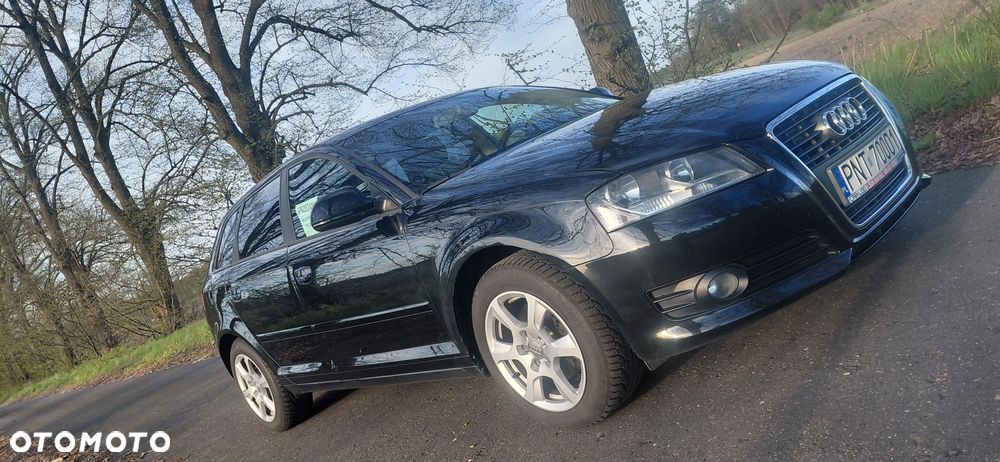 Audi A3 Sportback 2.0 TDI DPF Attraction - 11