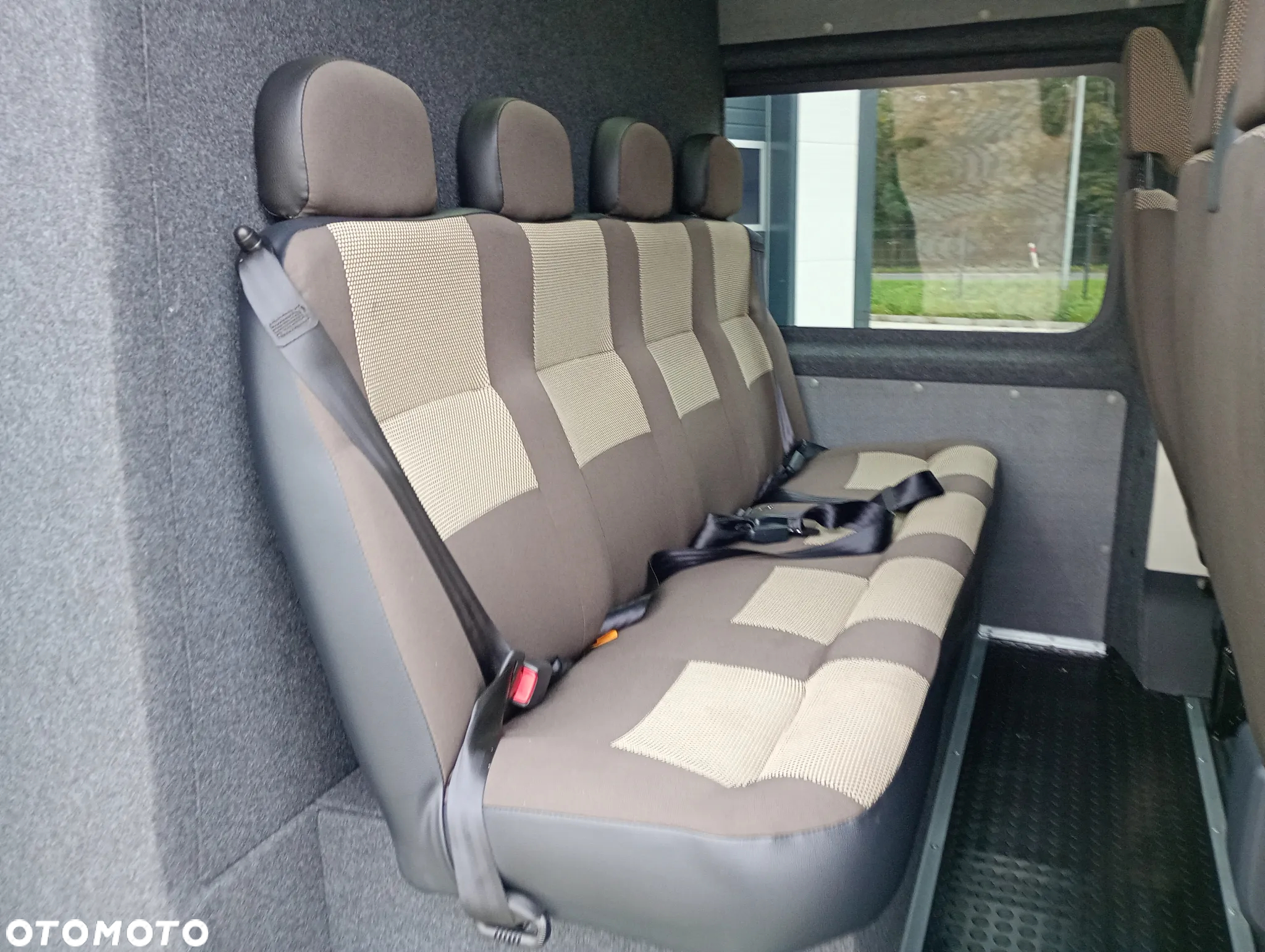 Renault MASTER ZABUDOWA BRYGADOWA 6 7 9 OSÓB - 13