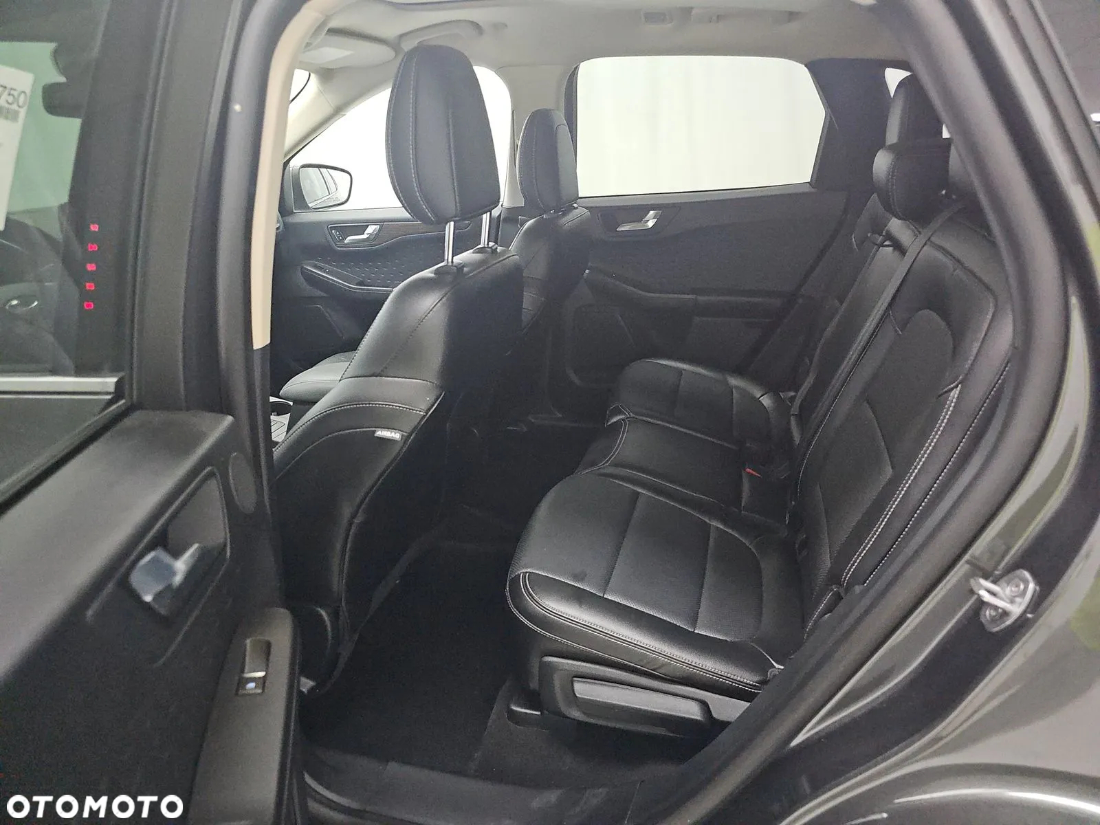 Ford Escape 2.0 EcoBoost AWD Titanium - 10