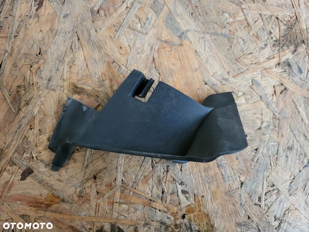 Zaślepka podszybia lewa Citroen C3 Aircross - 1